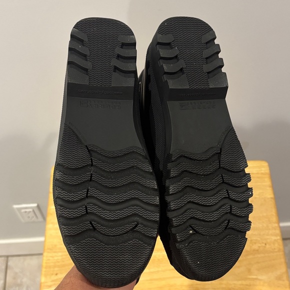 Sperry Top Sider Quilted Lace-Up Duck Boots - Picture 7 of 7